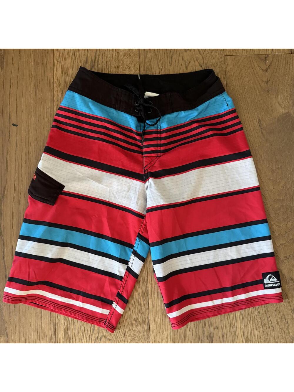 Quiksilver Men's Size 26 Board Shorts Swim Trunks